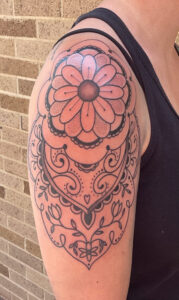 black_and_grey_tattoos-24