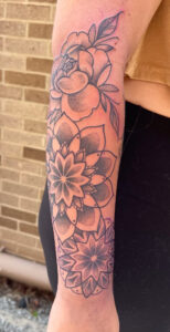 black_and_grey_tattoos-25